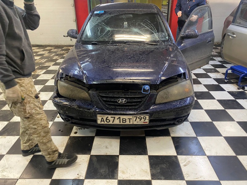 Замена лобового стекла Hyundai Accent
