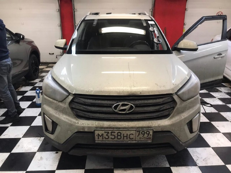 Замена лобового стекла Hyundai Creta