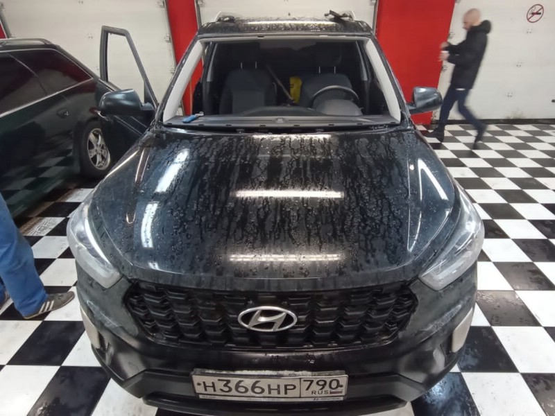 Замена лобового стекла Hyundai Creta