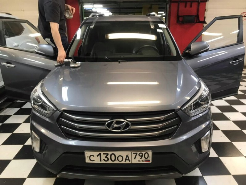 Замена лобового стекла Hyundai Creta
