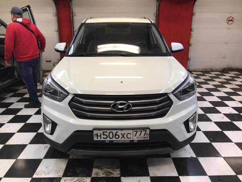 Замена лобового стекла Hyundai Creta