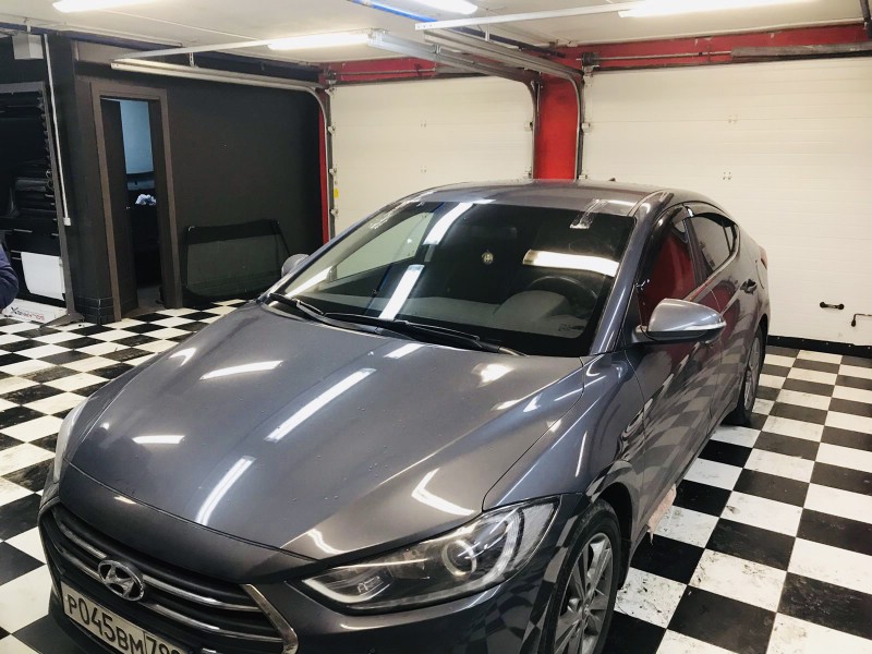Замена лобового стекла Hyundai Elantra