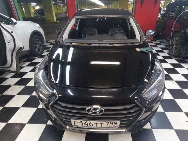 Замена лобового стекла Hyundai Elantra