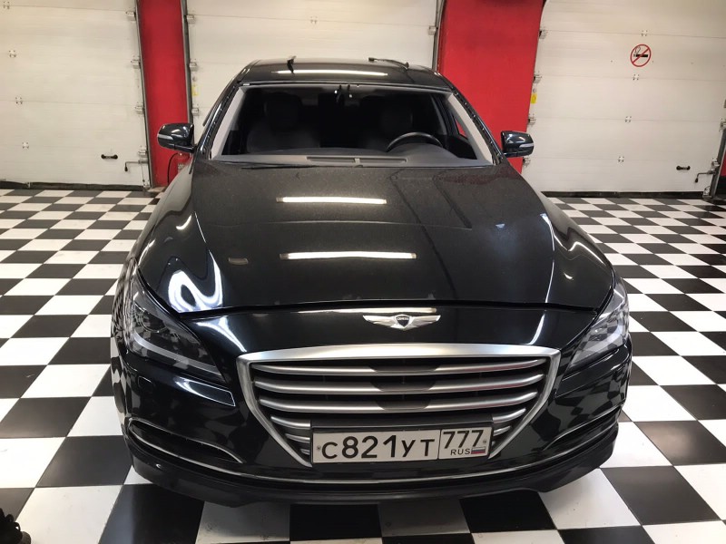 Замена заднего стекла Hyundai Genesis