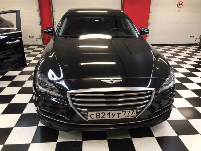 Замена заднего стекла Hyundai Genesis