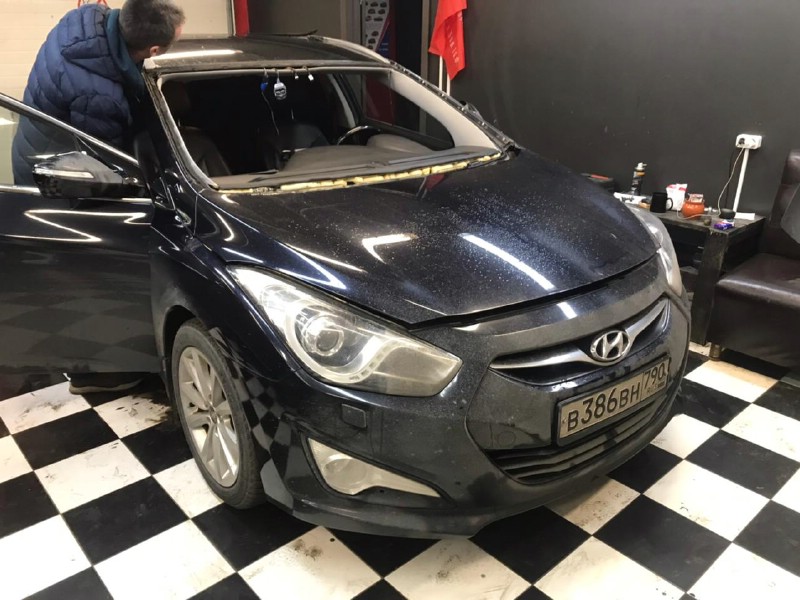 Замена лобового стекла Hyundai i40
