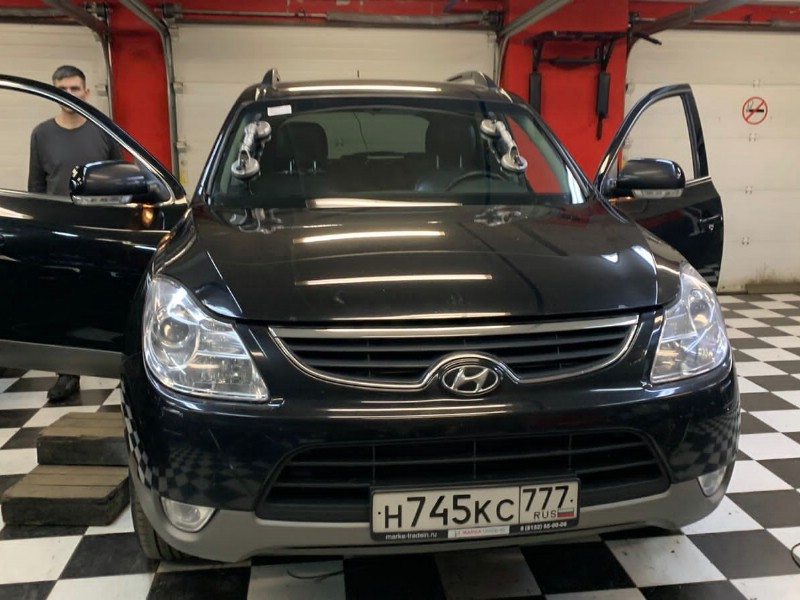 Замена лобового стекла Hyundai ix55