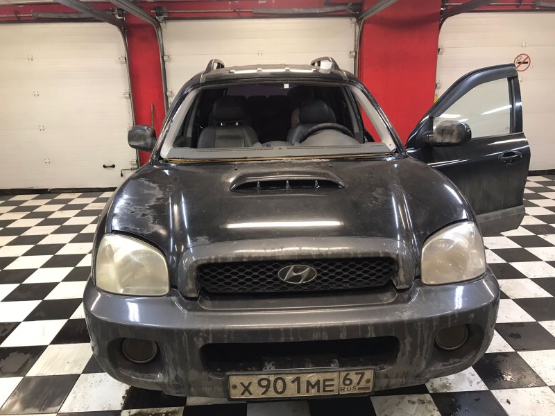 Замена лобового стекла Hyundai Santa Fe