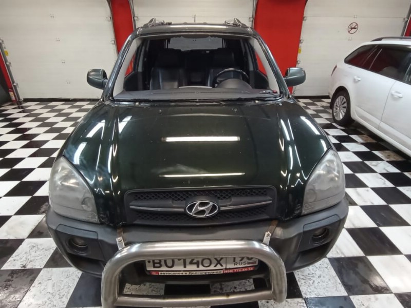 Замена лобового стекла Hyundai Santa Fe
