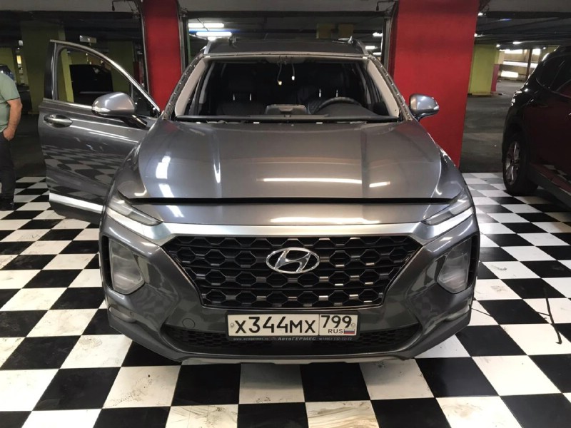 Замена лобового стекла Hyundai Santa Fe
