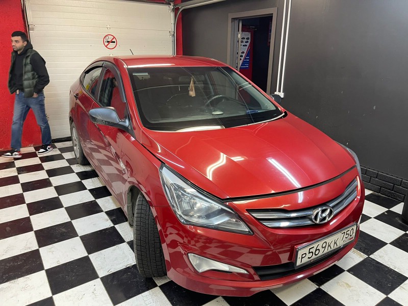 Замена лобового стекла Hyundai Solaris