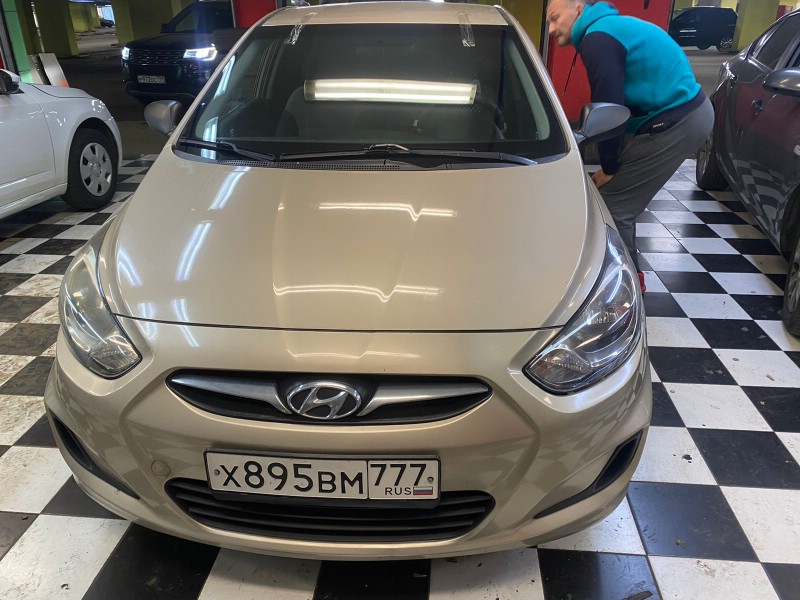 Замена лобового стекла Hyundai Solaris
