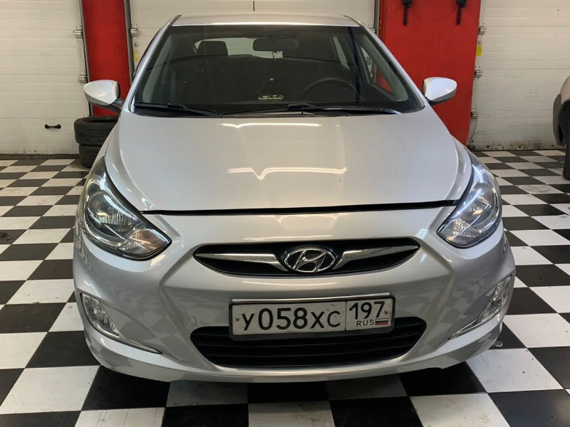 Замена лобового стекла Hyundai Solaris