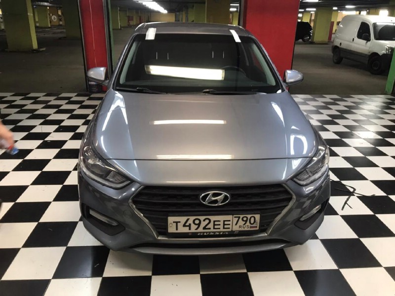 Замена лобового стекла Hyundai Solaris