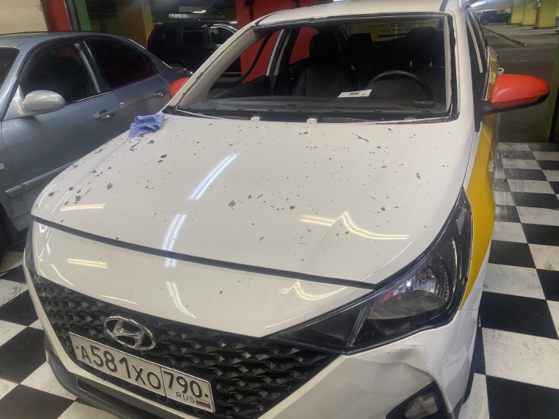 Замена лобового стекла Hyundai Solaris