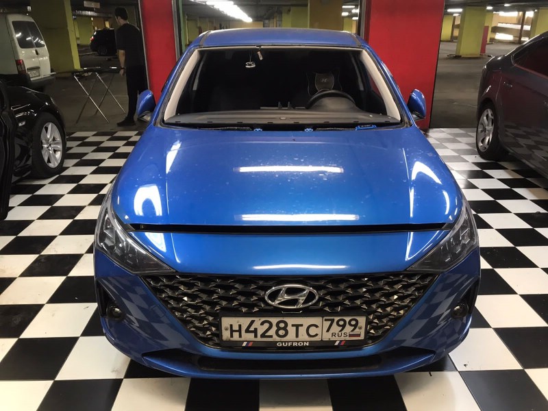 Замена лобового стекла Hyundai Solaris