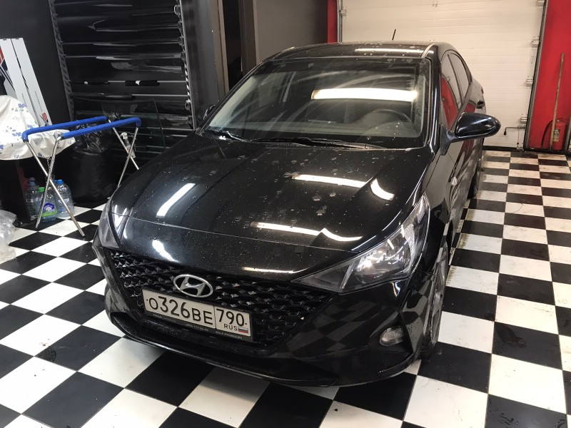 Замена лобового стекла Hyundai Solaris