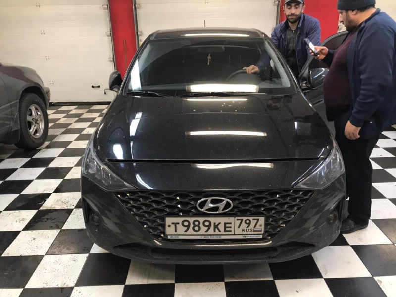 Замена лобового стекла Hyundai Solaris