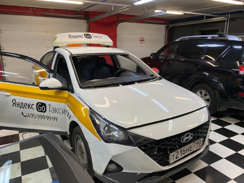 Замена лобового стекла Hyundai Solaris