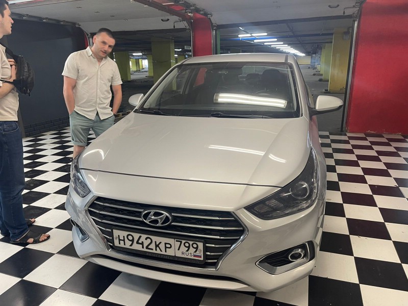 Замена лобового стекла Hyundai Solaris