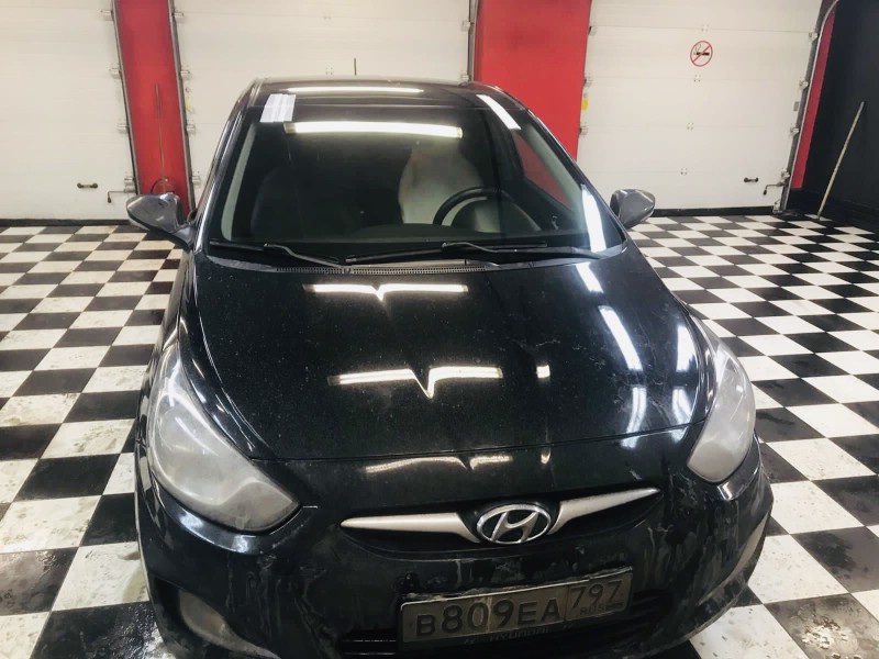 Замена лобового стекла Hyundai Solaris