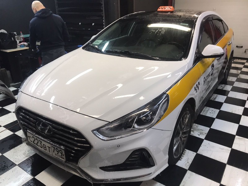 Замена лобового стекла Hyundai Sonata