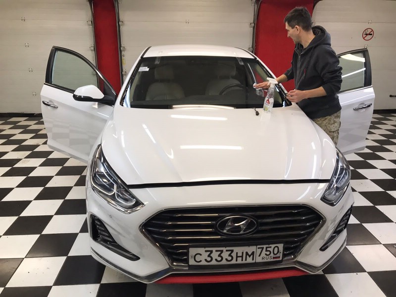 Замена лобового стекла Hyundai Sonata