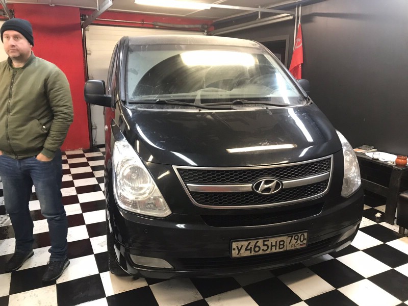Замена лобового стекла Hyundai Starex