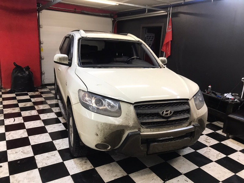 Замена лобового стекла Hyundai Tucson