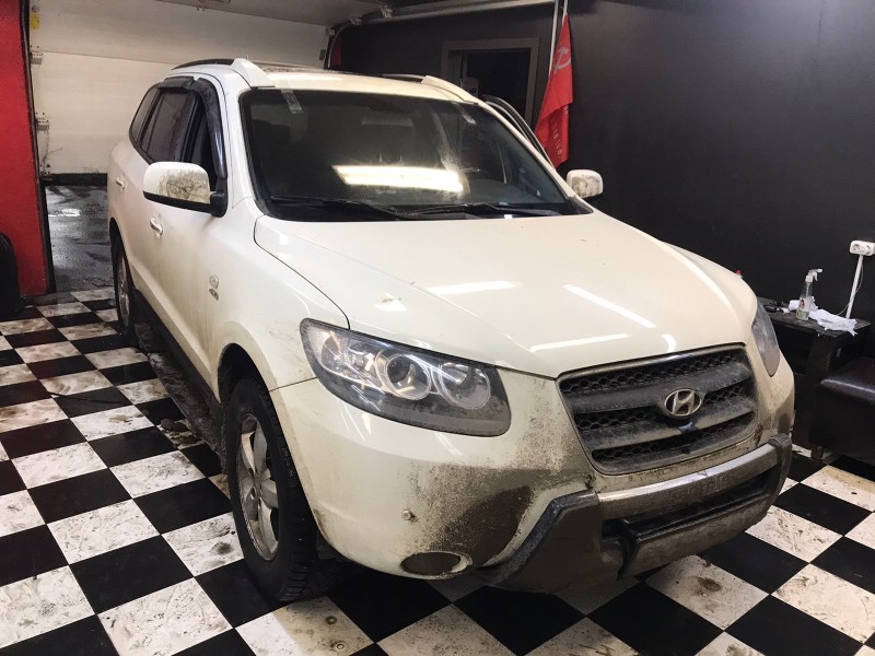 Замена лобового стекла Hyundai Tucson