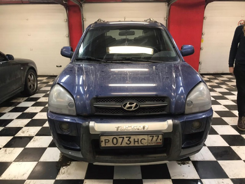 Замена лобового стекла Hyundai Tucson