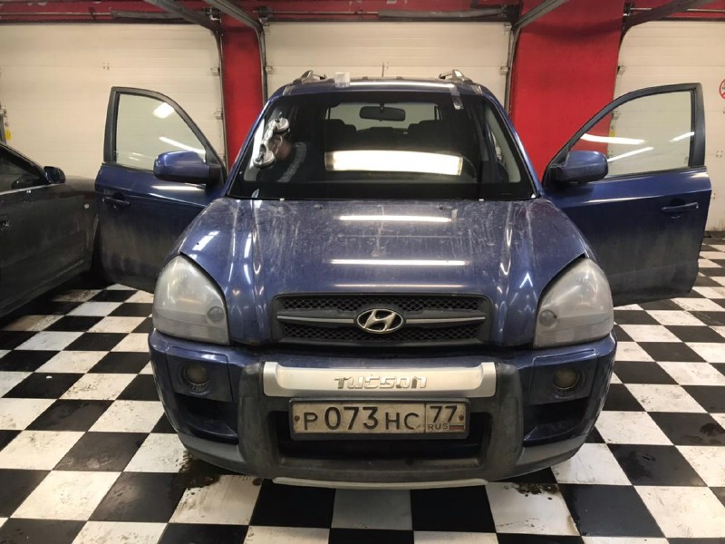 Замена лобового стекла Hyundai Tucson