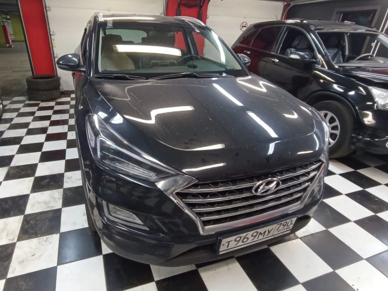 Замена лобового стекла Hyundai Tucson