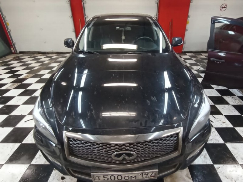 Замена лобового стекла Infinity G70