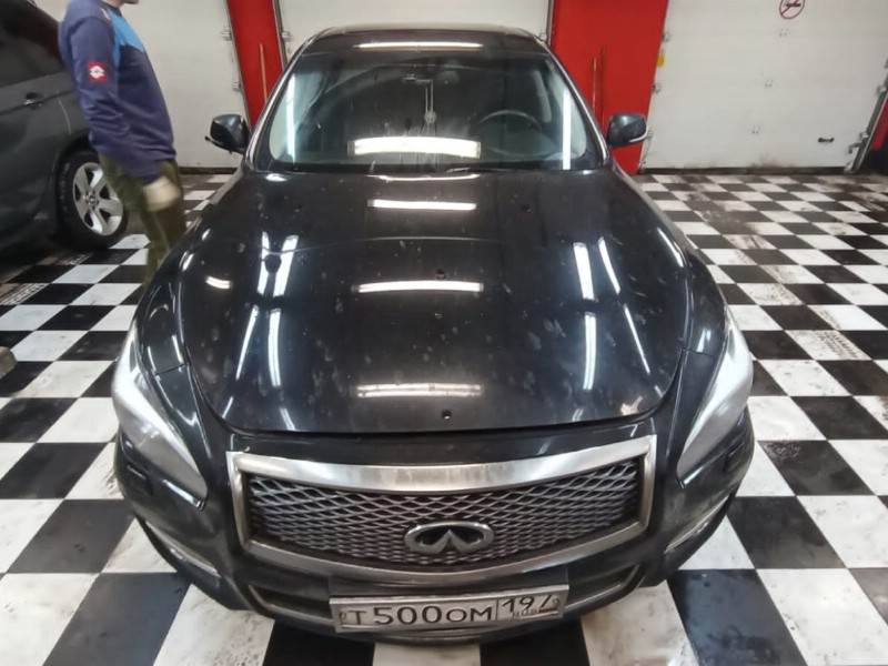 Замена лобового стекла Infinity G70