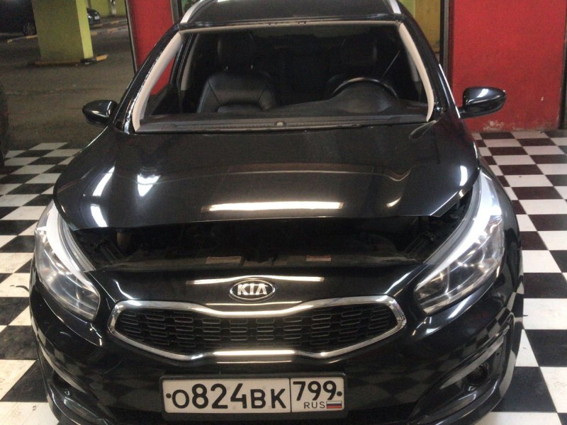 Замена лобового стекла Kia Ceed