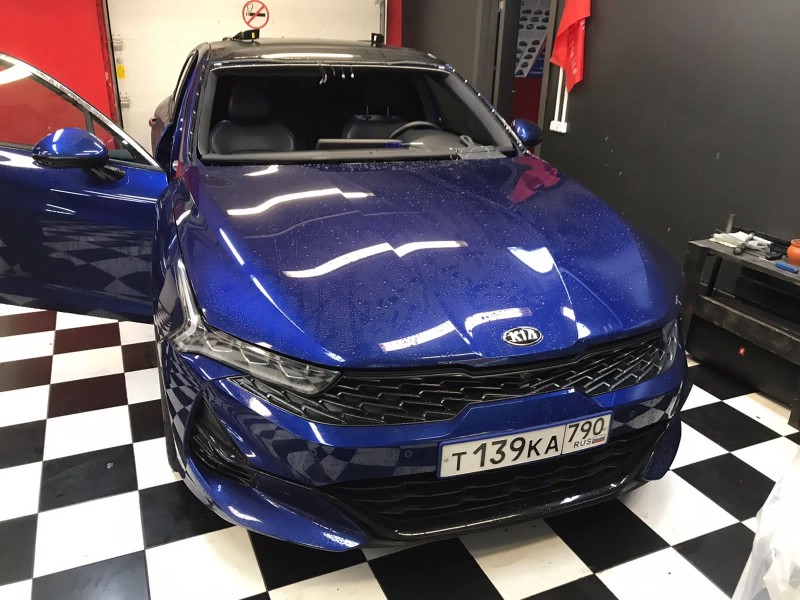 Замена лобового стекла Kia K5