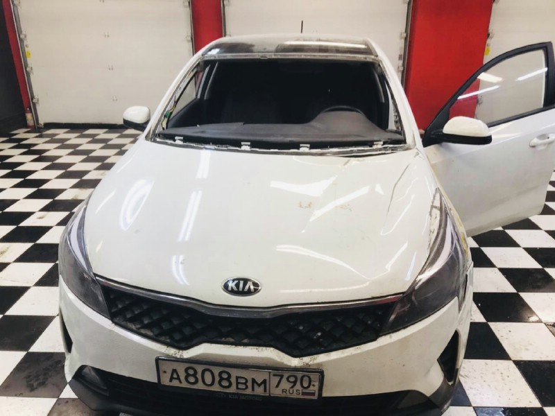Замена лобового стекла Kia Optima
