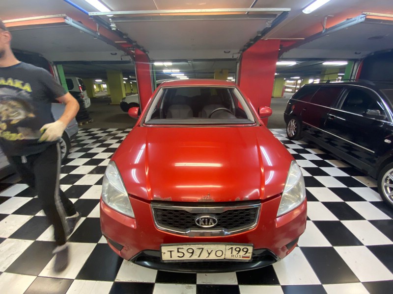 Замена лобового стекла Kia Rio