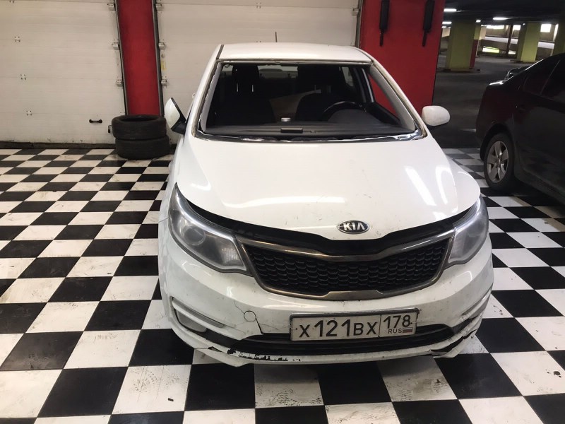Замена лобового стекла Kia Rio