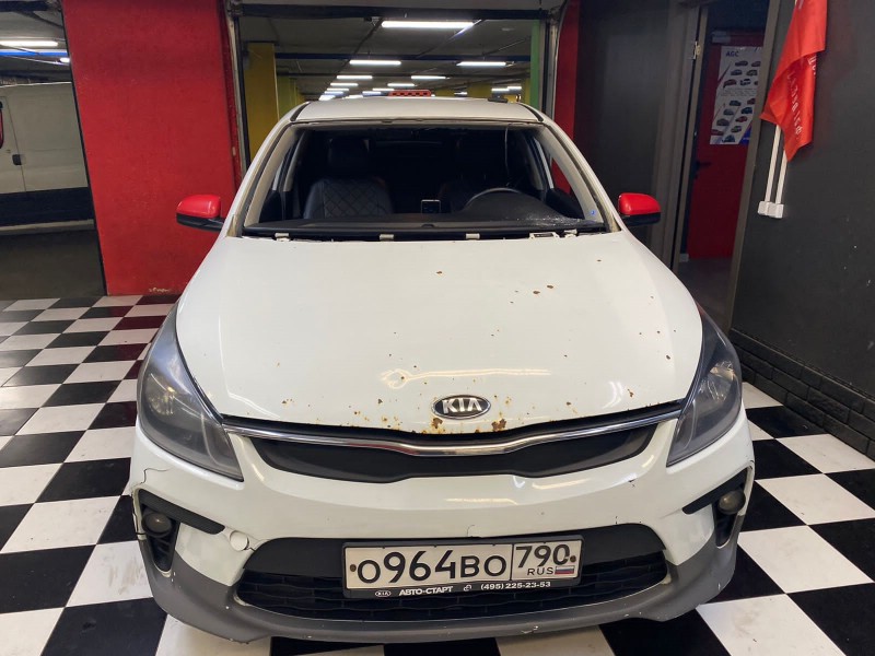Замена лобового стекла Kia Rio