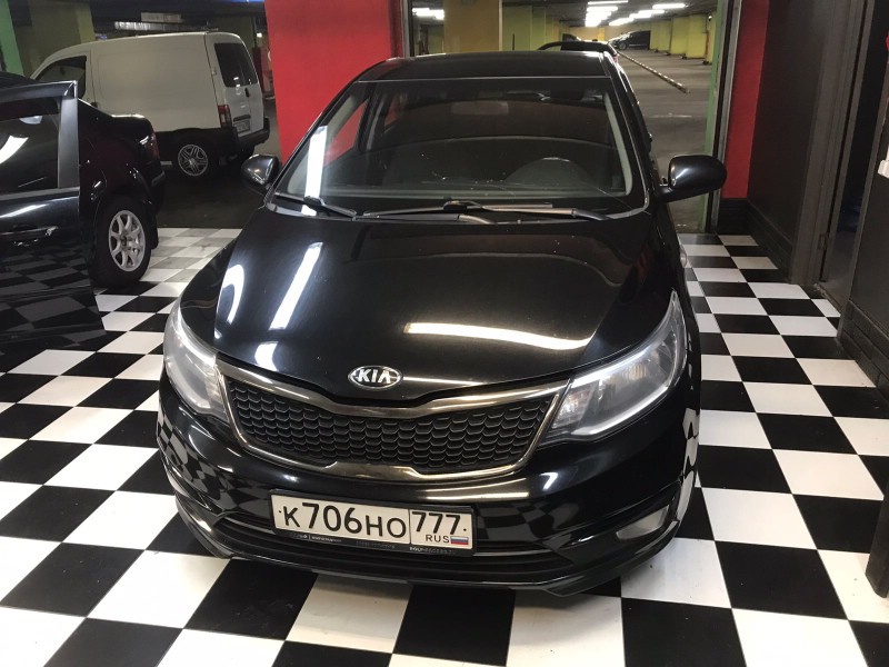 Замена лобового стекла Kia Rio