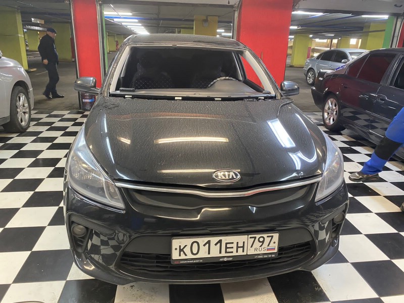 Замена лобового стекла Kia Rio