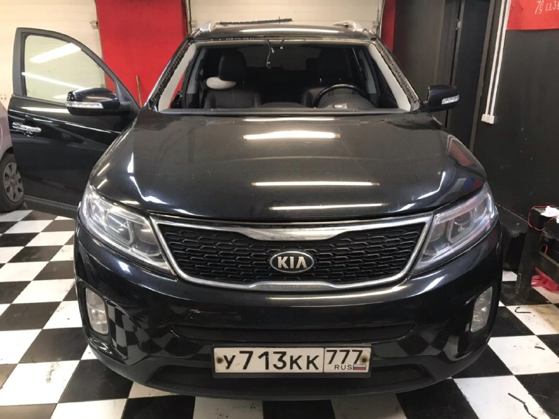 Замена лобового стекла Kia Sorento