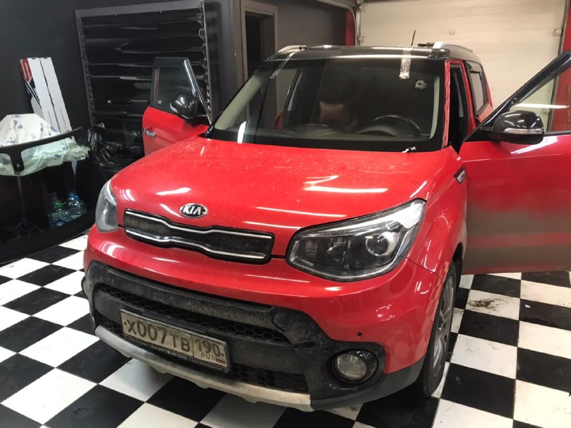 Замена лобового стекла Kia Soul