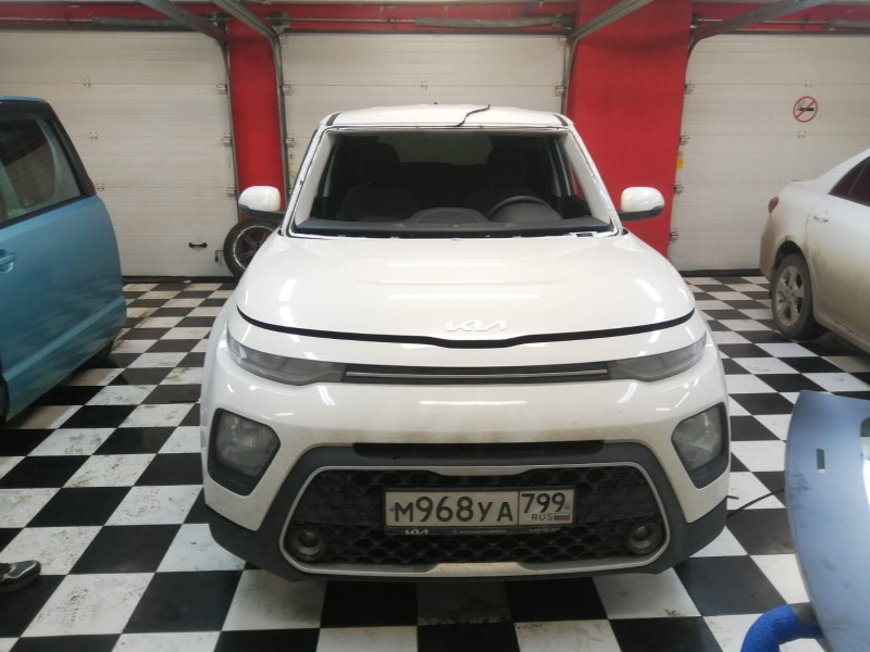 Замена лобового стекла Kia Soul