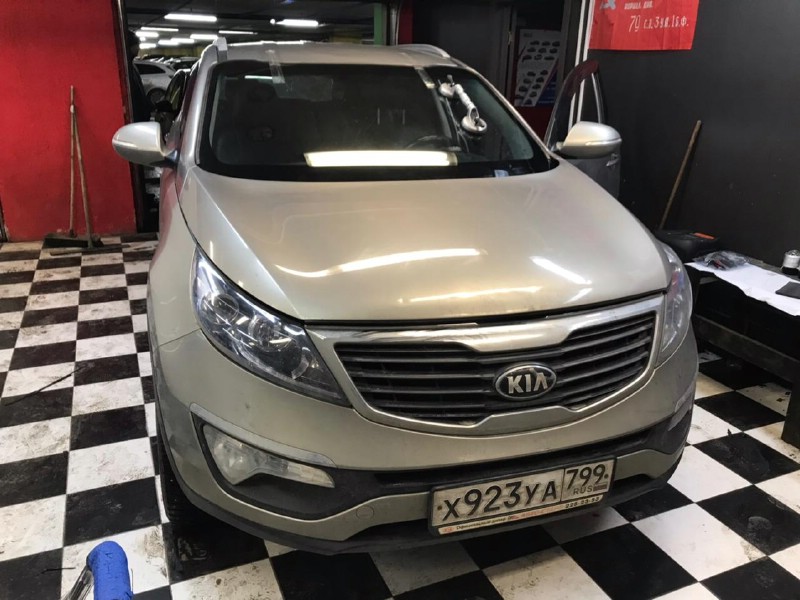Замена лобового стекла Kia Sportage