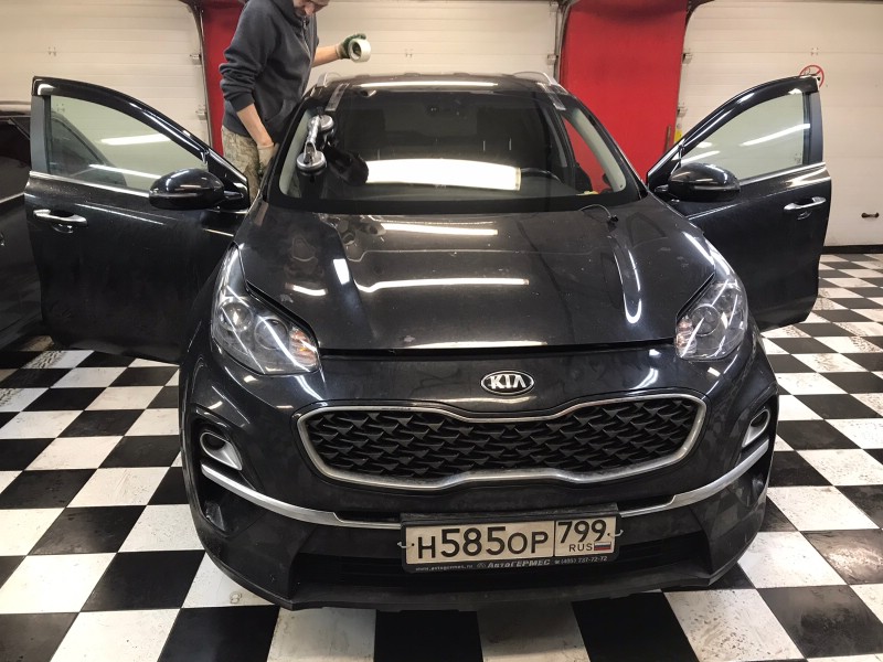 Замена лобового стекла Kia Sportage
