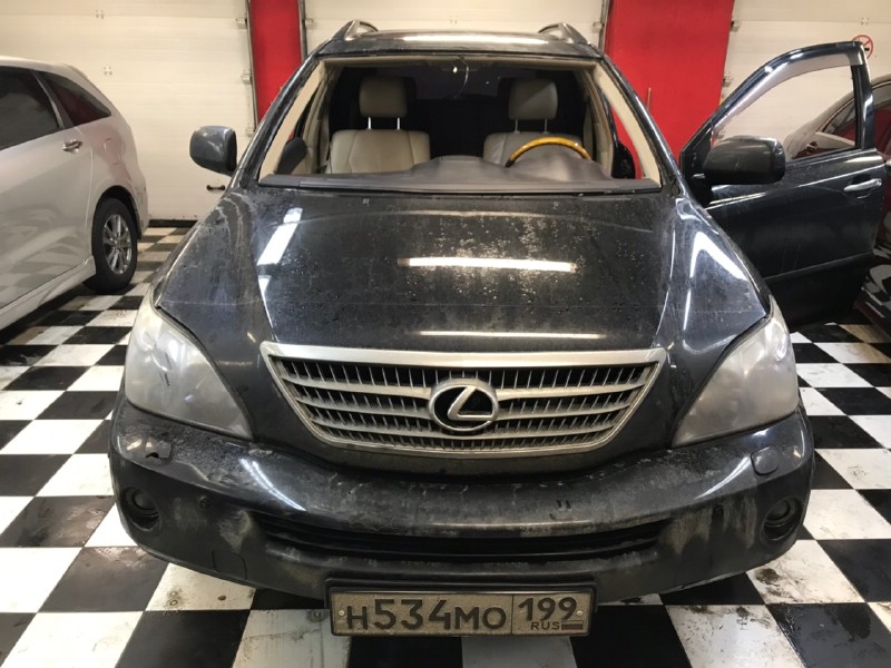 Замена лобового стекла Lexus RX