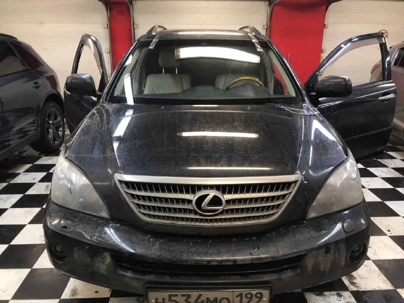 Замена лобового стекла Lexus RX